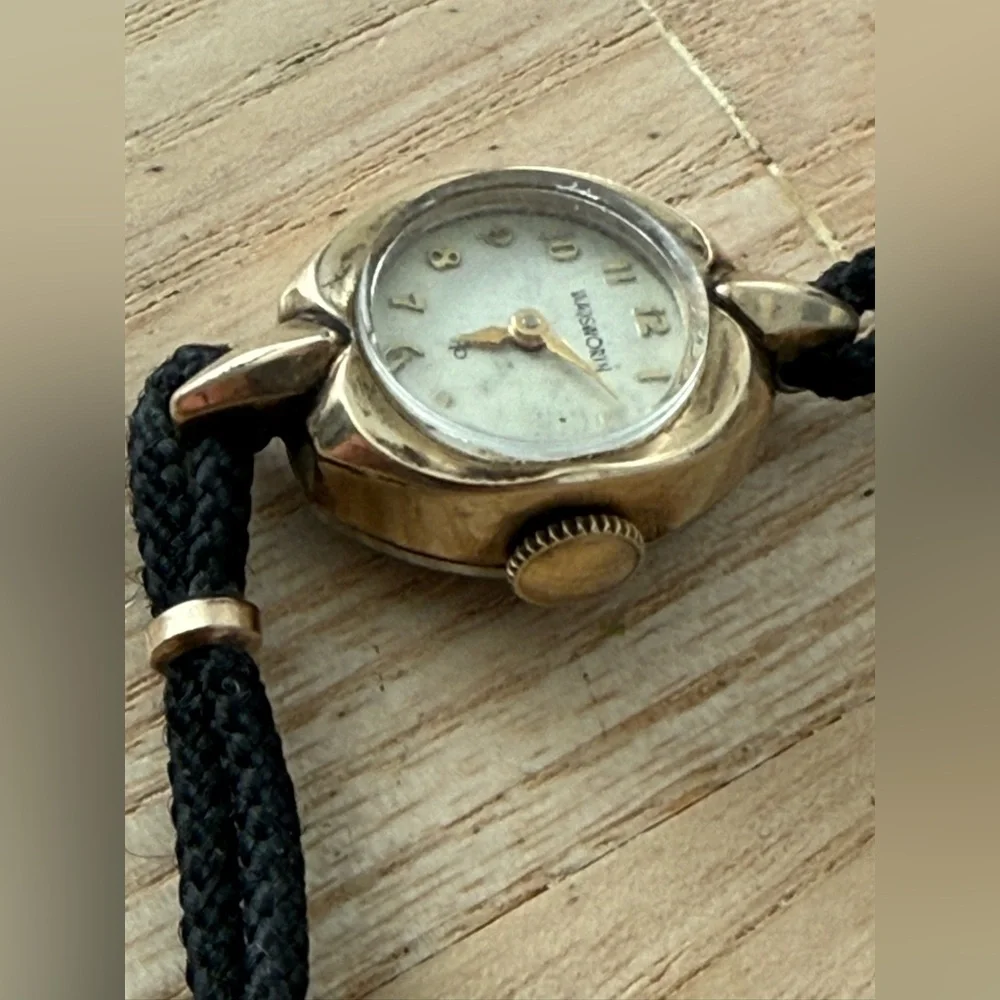 Wadsworth Mechanical Vintage Gold Plated Ladies Watch Rope Bracelet Gold Case